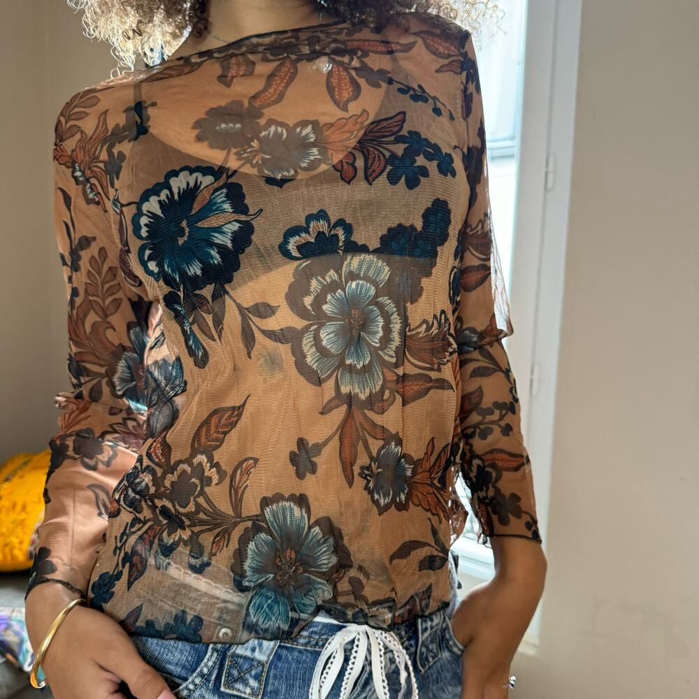 Vintage 90s micro mesh romantic floral long sleeves blouse (S/M) sheer grunge